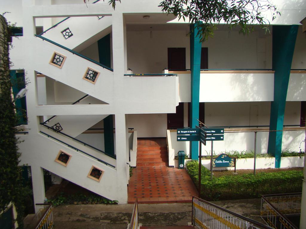 Hotel Shevaroys Yercaud Exterior photo