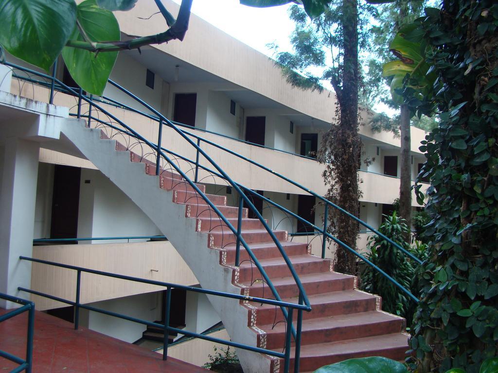 Hotel Shevaroys Yercaud Exterior photo