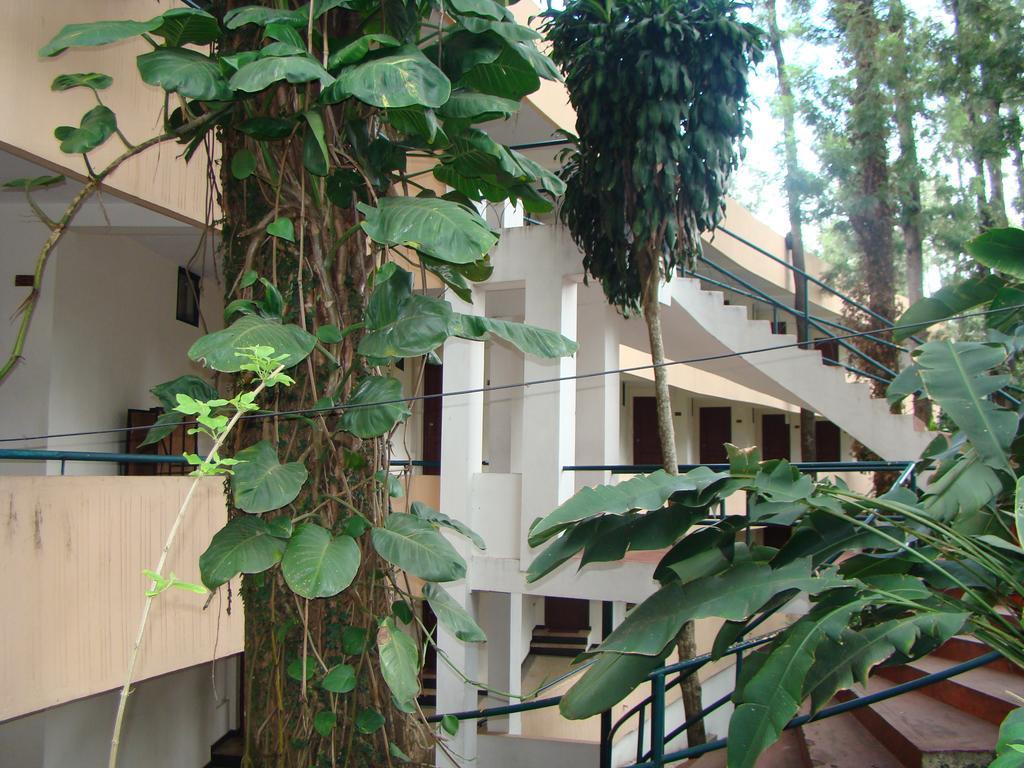 Hotel Shevaroys Yercaud Exterior photo