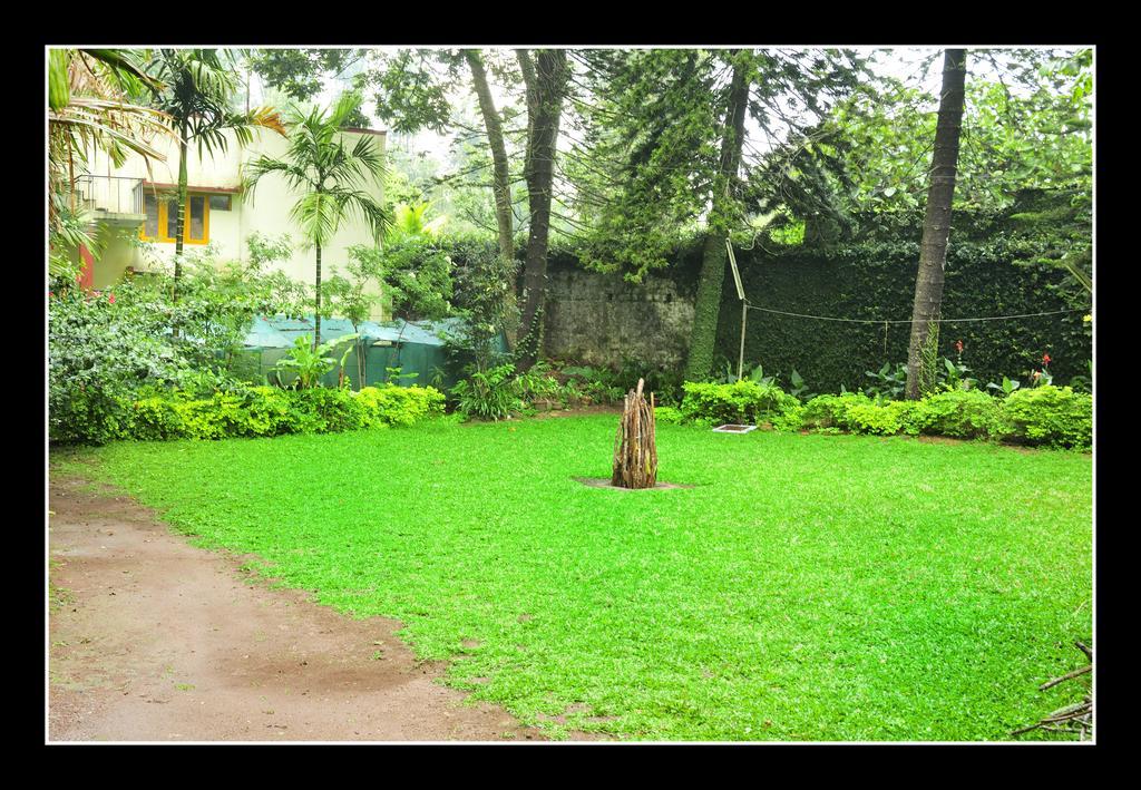 Hotel Shevaroys Yercaud Exterior photo